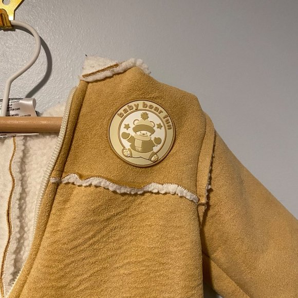 Simply Basic Baby Bear Fun size 3/6 Month kids onesie with teddy lining - Picture 7 of 8